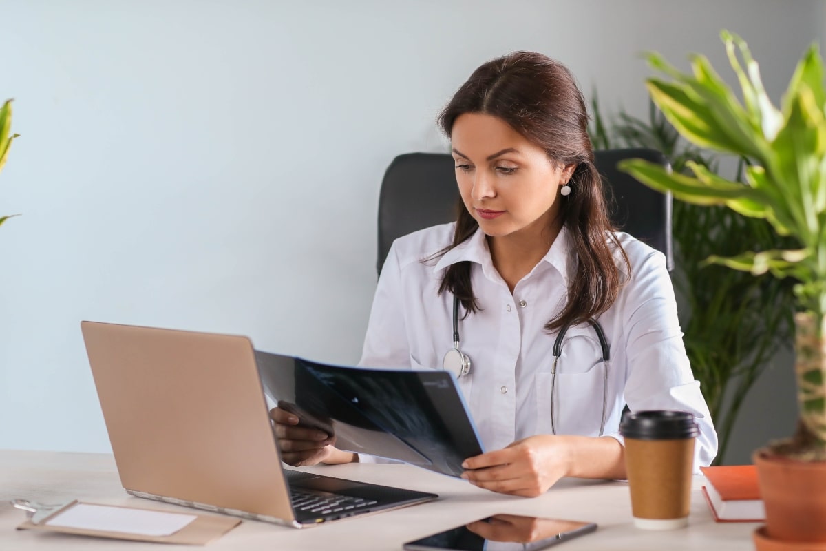 ¿Tiene cura la osteoporosis?